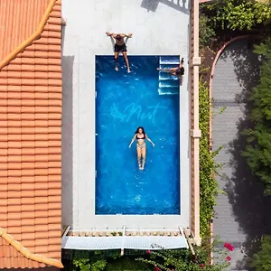 Duque Nest Hostel Costa Adeje (Tenerife)