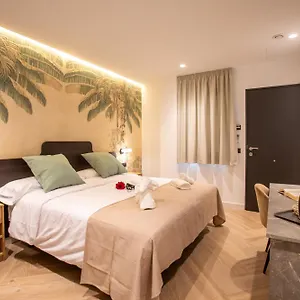 https://boutique-rooms-playa-burriana.1costadelsol.com